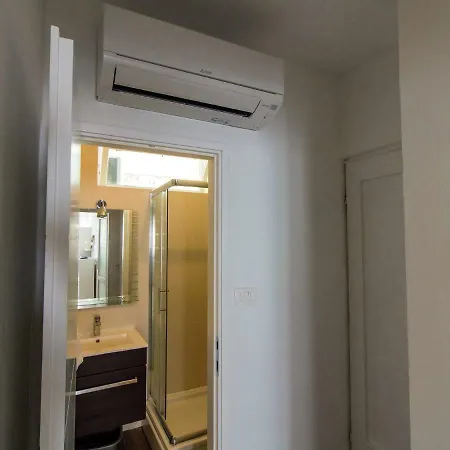 Apartment Roli *